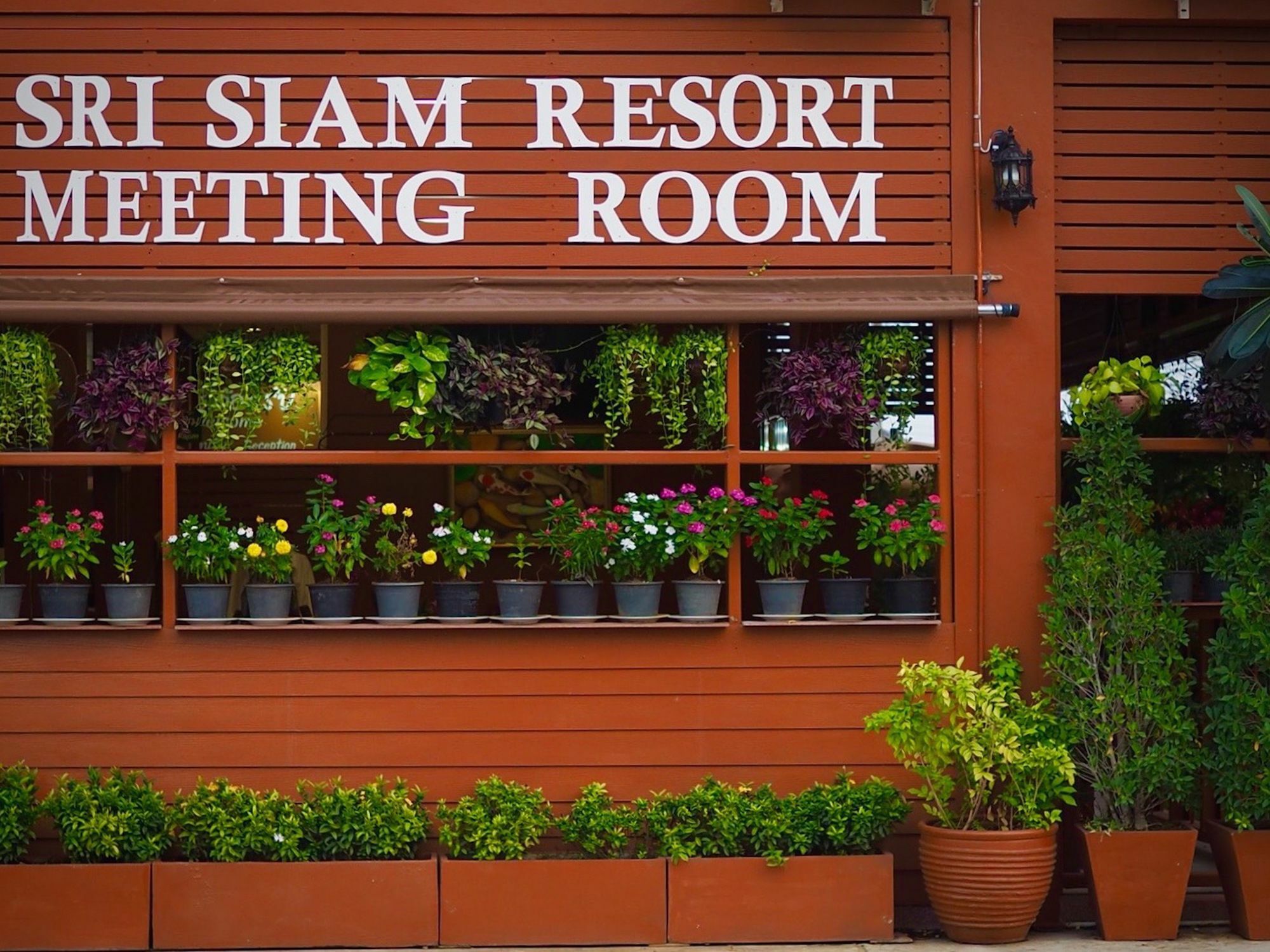 Sri Siam Resort Kanchanaburi Exterior photo